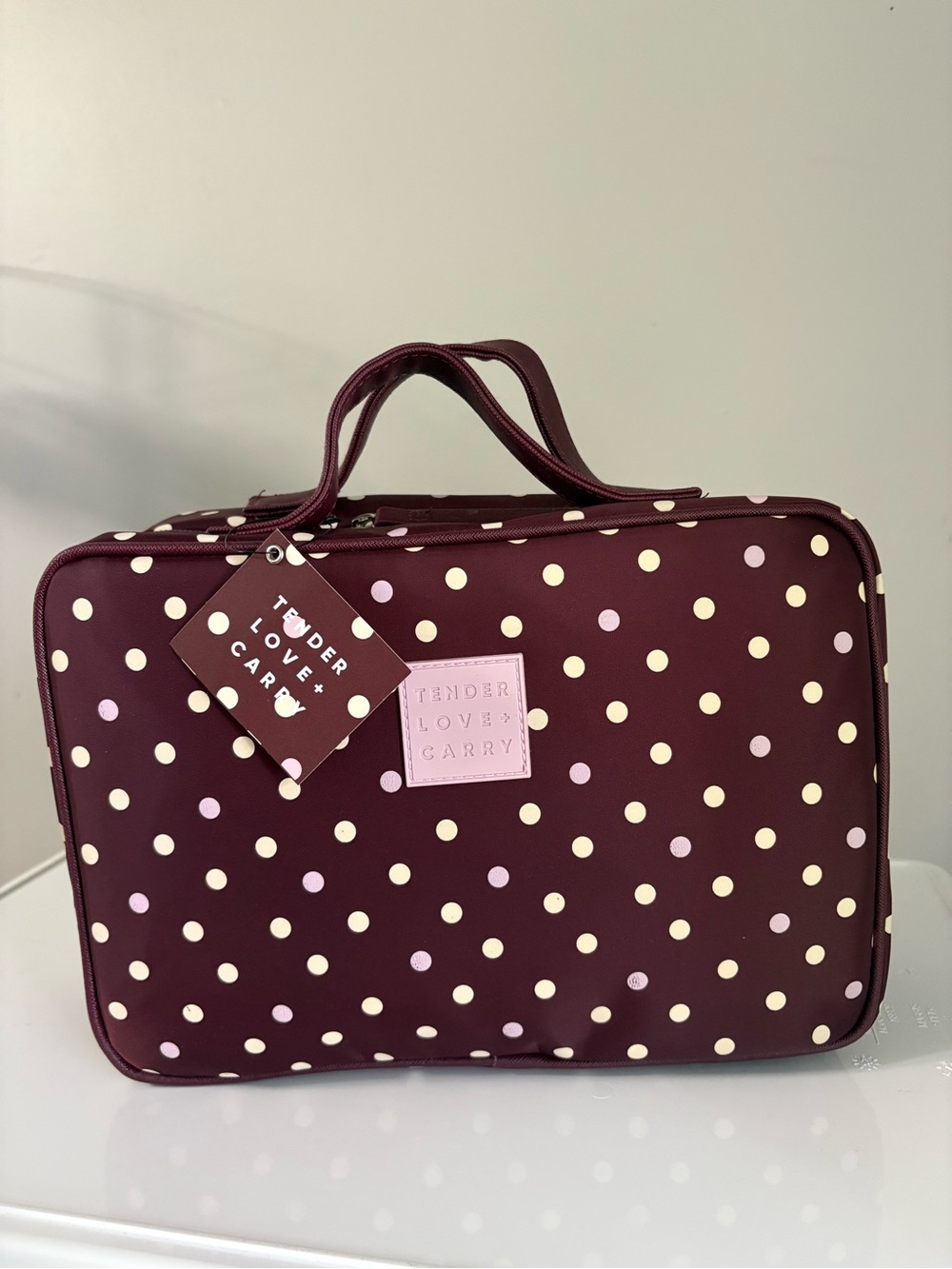 🆕 Tender Love and Carry Polka Dot Cosmetic Bag for Home and Travel
